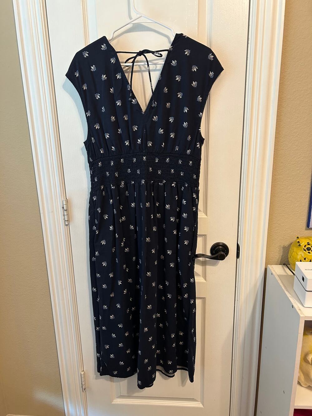 Old Navy Navy & White Midi Dress Large